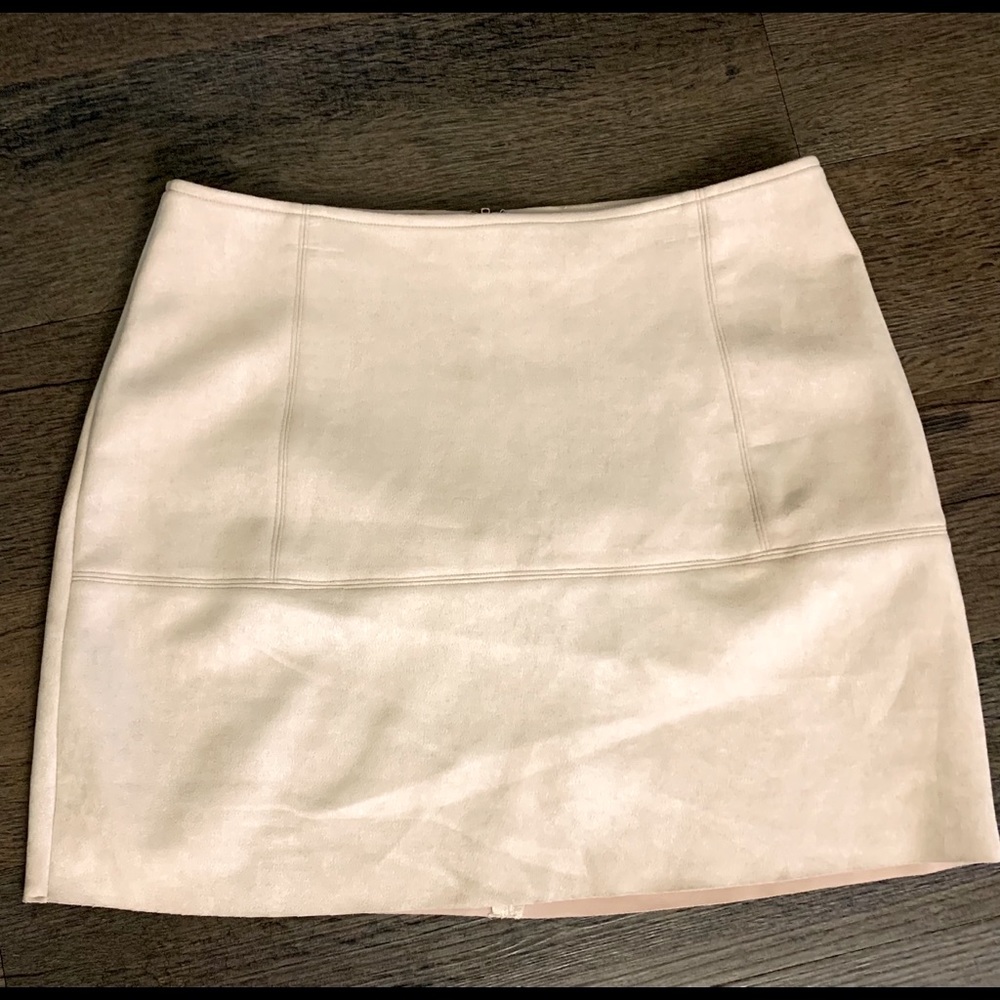 Kendall & Kylie suede skirt